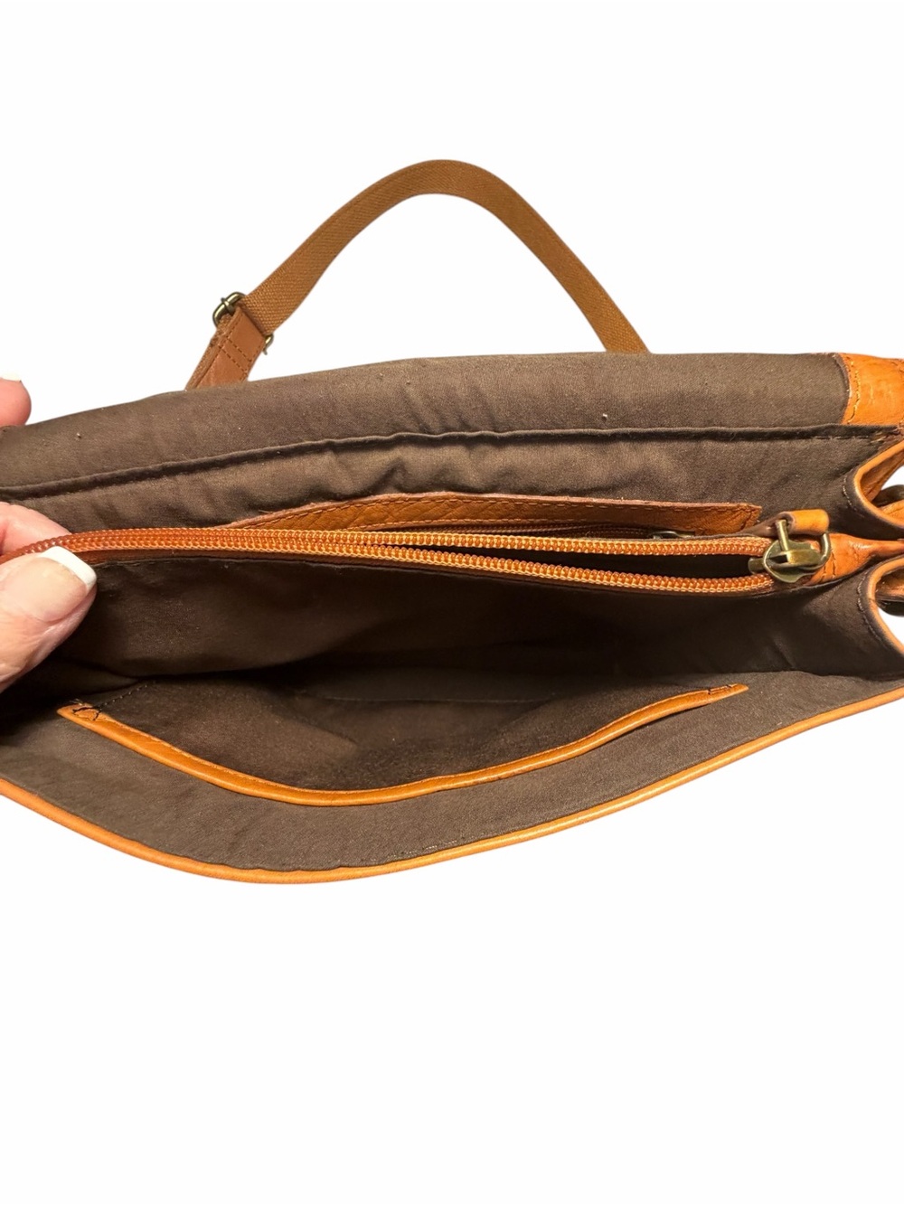 Oak & Tan Leather Crossbody Bag - Picture 10 of 16